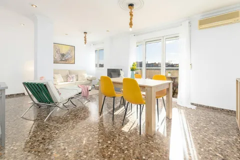 Piso de 90 m² en Valencia