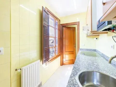 Pis de 84 m² a Oviedo