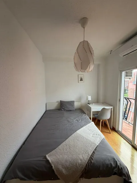 Chambre à louer, Valence