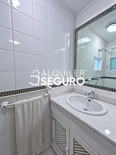 House 160 m² in Madrid