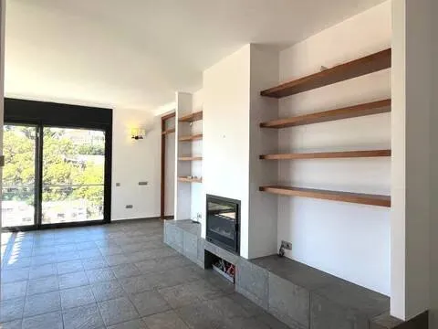 Casa de 234 m² a Castelldefels