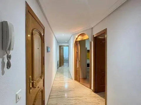 Flat 83 m² in Valdepeñas