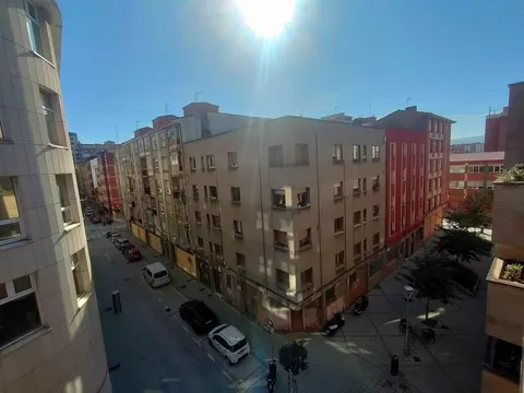 Appartamento 93 m² a Gijón / Xixón