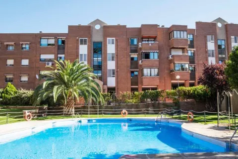 Wohnung 100 m² in Pozuelo de Alarcón