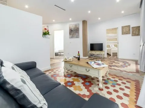 Wohnung 90 m² in Valencia