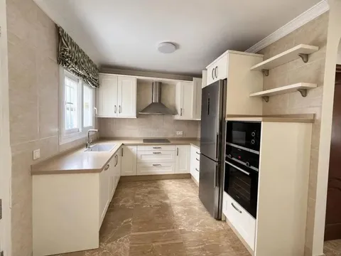 Haus 200 m² in Torremolinos