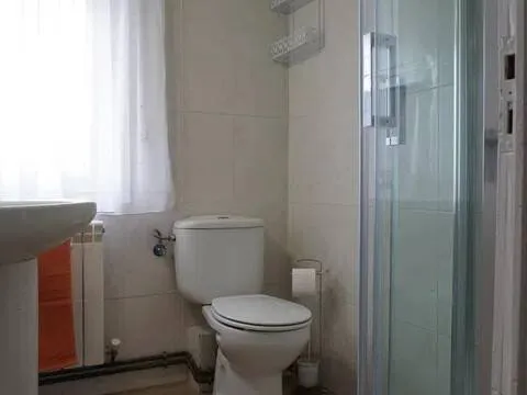 Habitació de lloguer, Àvila