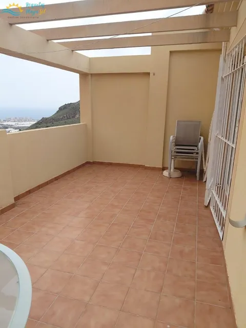 Pis de 65 m² a Vícar