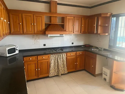 Будинок 250 м² у Morón de la Frontera