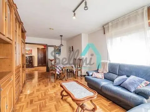 Pis de 120 m² a Oviedo