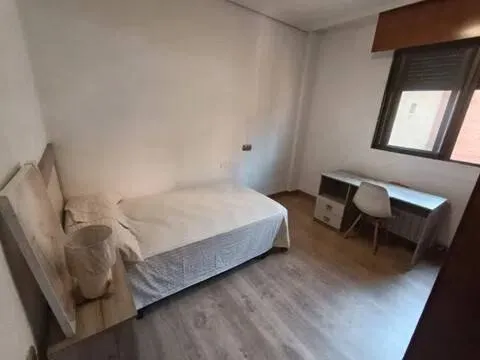 Quarto para alugar, Albacete