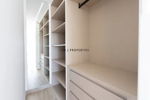 Appartamento 131 m² a Valencia