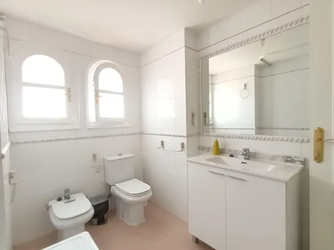 Casa de 297 m² a Albolote