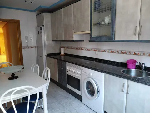 Pis de 115 m² a Valverde de la Virgen (3/29)