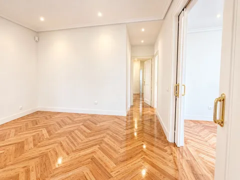 Appartement 200 m² à Madrid