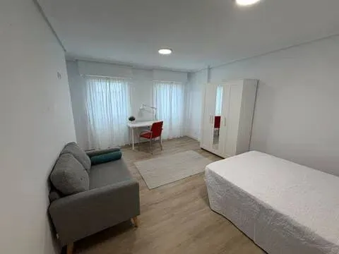 Habitació de lloguer, Ferrol