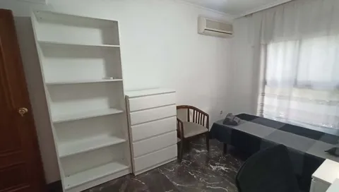 Кімната в оренду, Валенсія