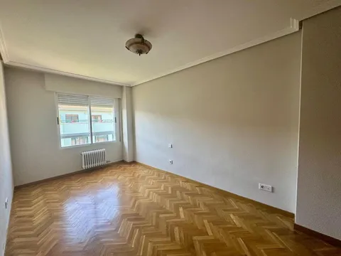 Pis de 107 m² a Valladolid