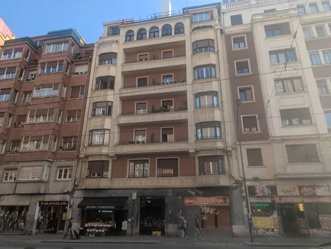 Pis de 137 m² a Bilbao