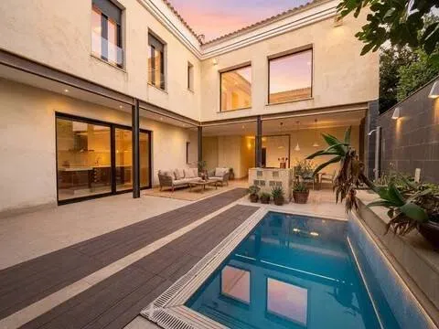 Appartamento 250 m² a Castilleja de la Cuesta