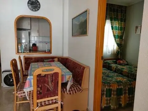 Piso de 54 m² en Torrevieja