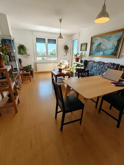 Pis de 92 m² a Lleó
