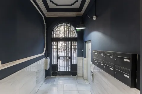Flat 57 m² in Barcelona