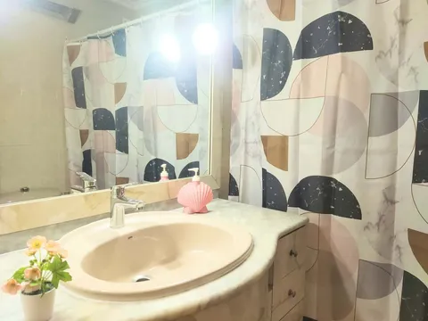 Habitació de lloguer, Burjassot