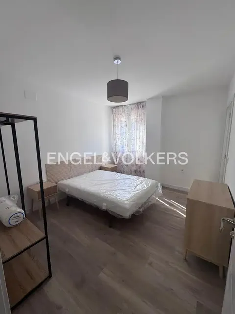 Pis de 84 m² a València