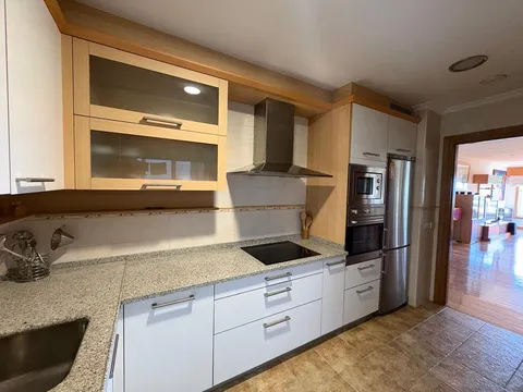 Pis de 100 m² a Vilagarcía de Arousa (2/14)