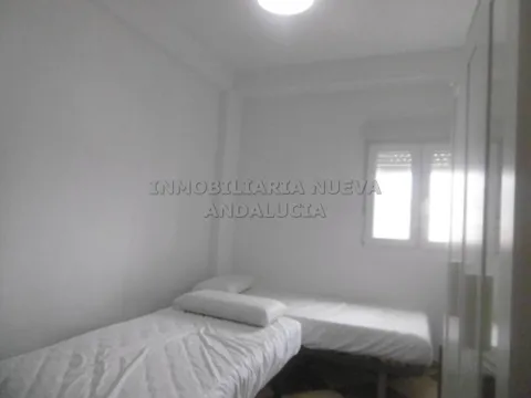 Pis de 100 m² a Almeria