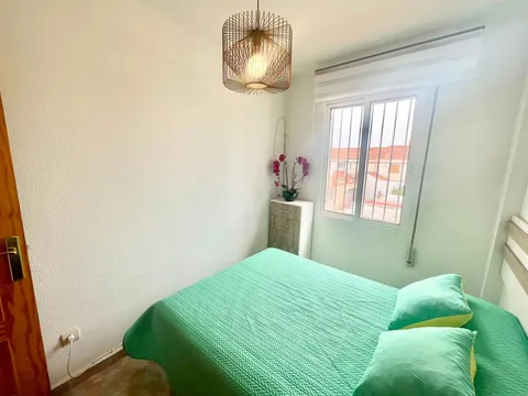 Casa de 90 m² a el Pilar de la Foradada