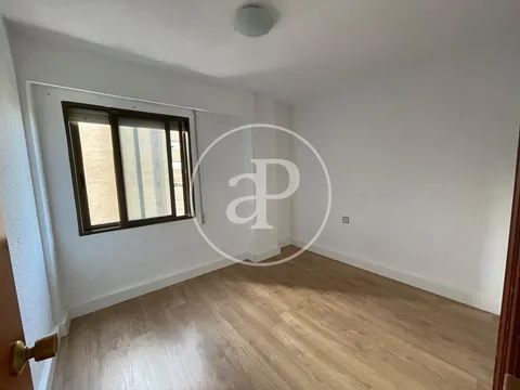 Wohnung 112 m² in Valencia