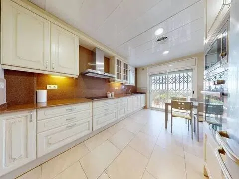 Casa de 291 m² a Castelldefels