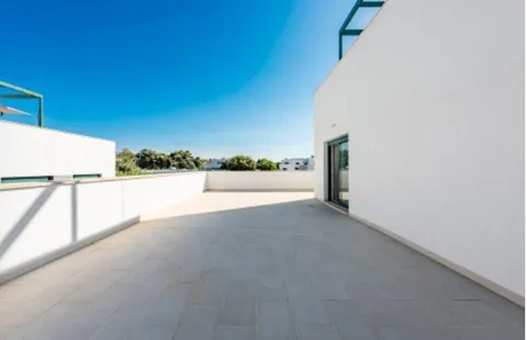 Pis de 202 m² a San Roque