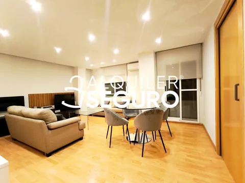 Pis de 77 m² a València