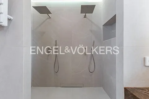 Wohnung 228 m² in Barcelona