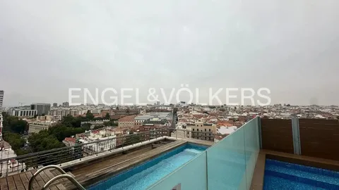 Wohnung 102 m² in Madrid