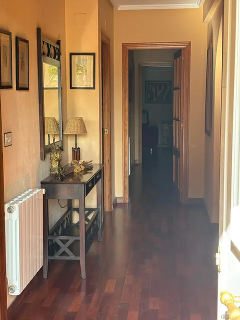 Pis de 330 m² a Riba-roja de Túria
