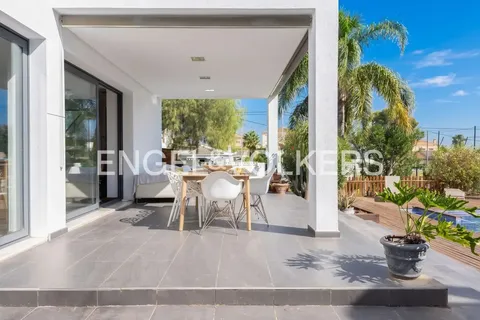 Casa de 400 m² a Xiva