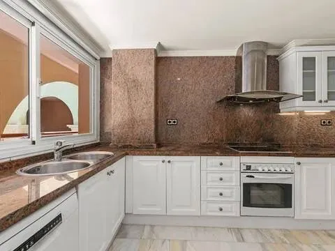 Apartamento 113 m² em Marbella (2/29)