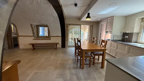 Pis de 282 m² a Garrigàs