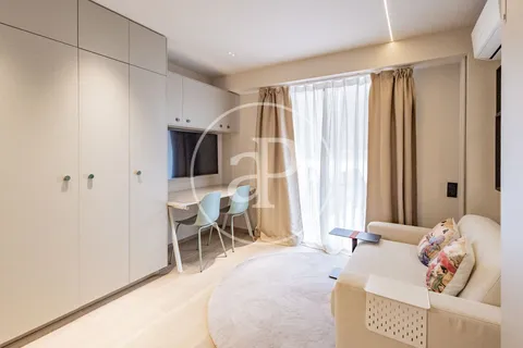 Flat 30 m² in Madrid (2/10)