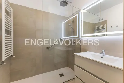 Wohnung 135 m² in Madrid