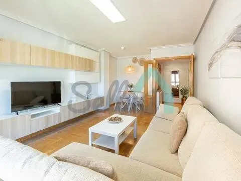 Pis de 91 m² a Oviedo