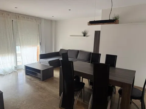 Wohnung 75 m² in Valencia