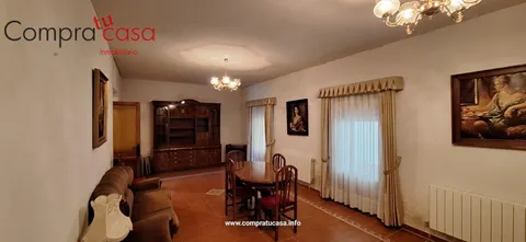 Casa de 561 m² a Espirdo