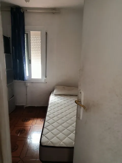 Habitación en alquiler, San Pedro de Ribas (2/4)