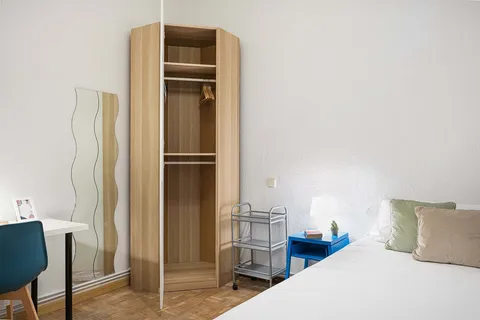 Zimmer zur Miete, Madrid (2/12)