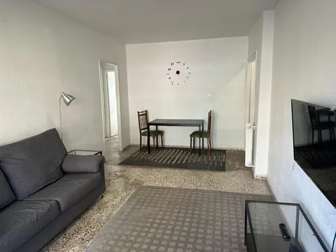 Flat 79 m² in Granada